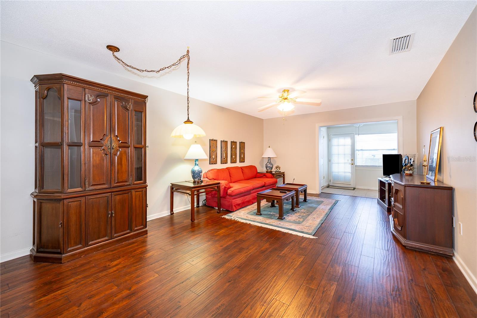 Image 8 of 22 For 710 Minnesota Avenue B