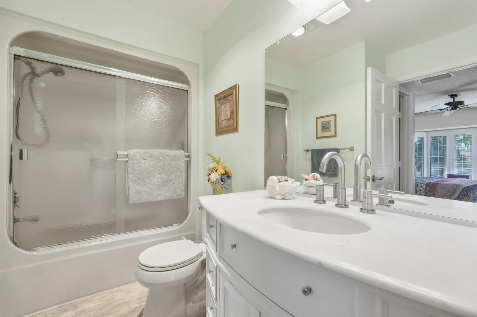 Image 27 of 44 For 2942 Sea Oats Circle