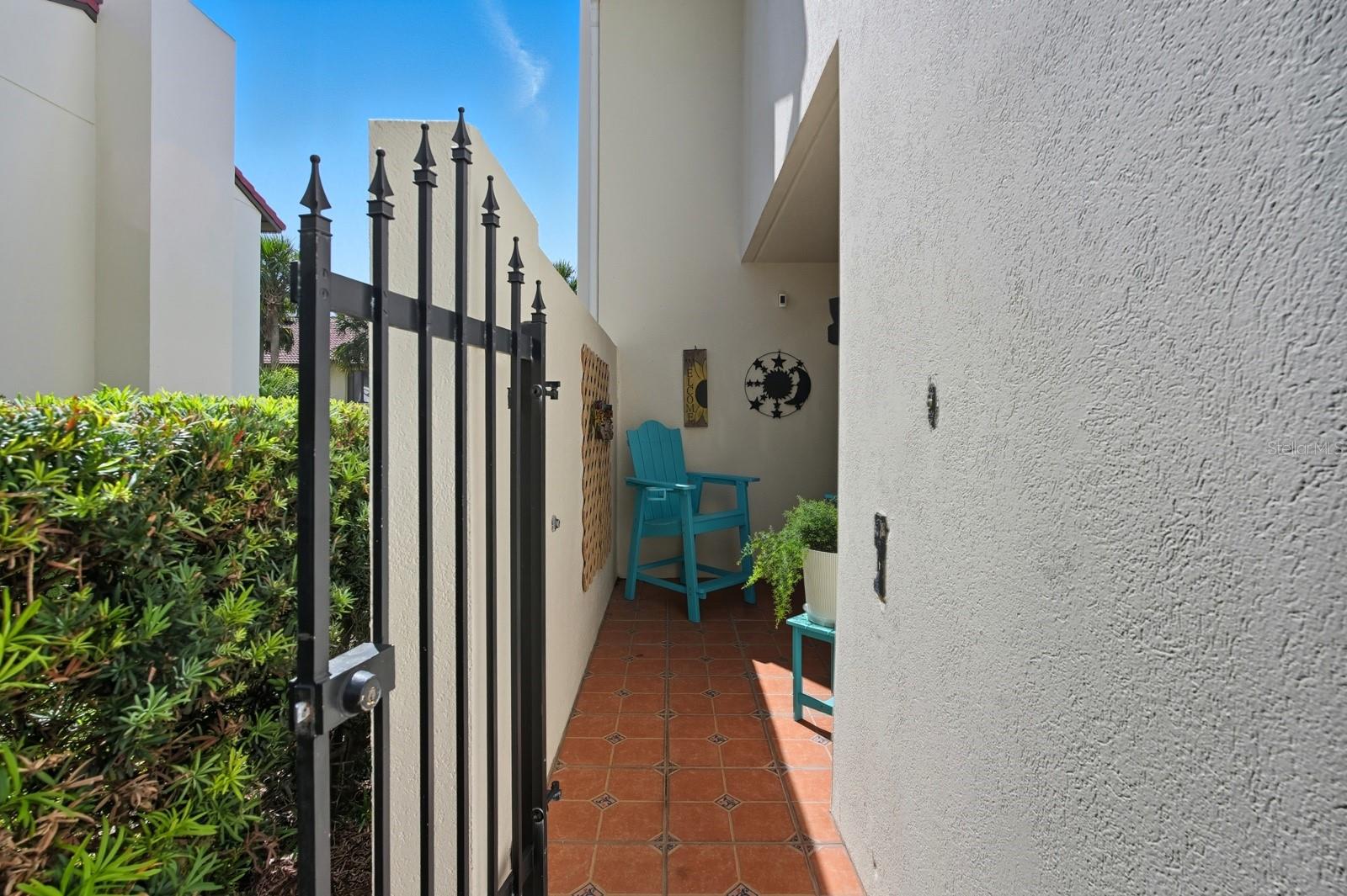 Image 3 of 44 For 2942 Sea Oats Circle