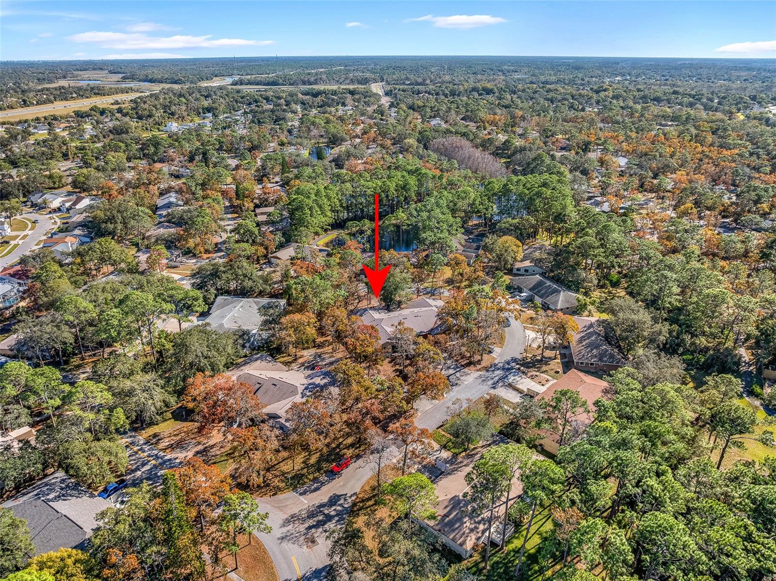 Image 30 of 38 For 6 Lakepoint Circle