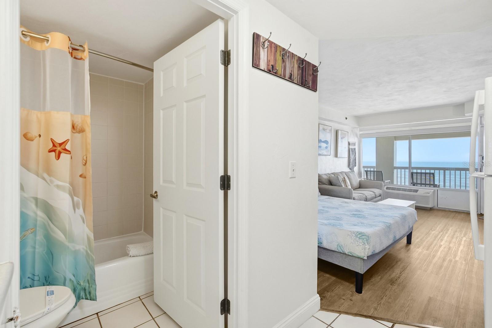 Image 12 of 17 For 2700 Atlantic Avenue 514