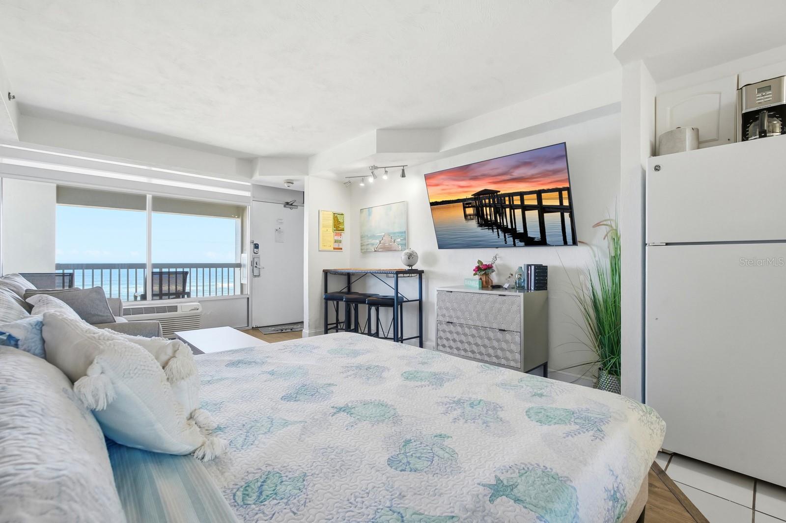 Image 8 of 17 For 2700 Atlantic Avenue 514