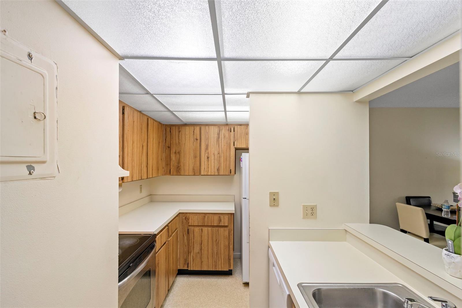 Image 13 of 30 For 140 Orchid Woods Court 17b