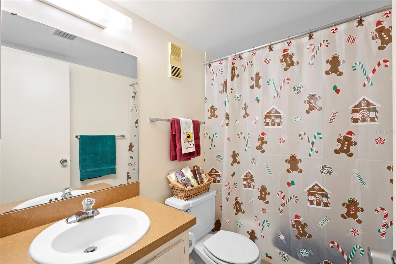 Image 24 of 30 For 140 Orchid Woods Court 17b