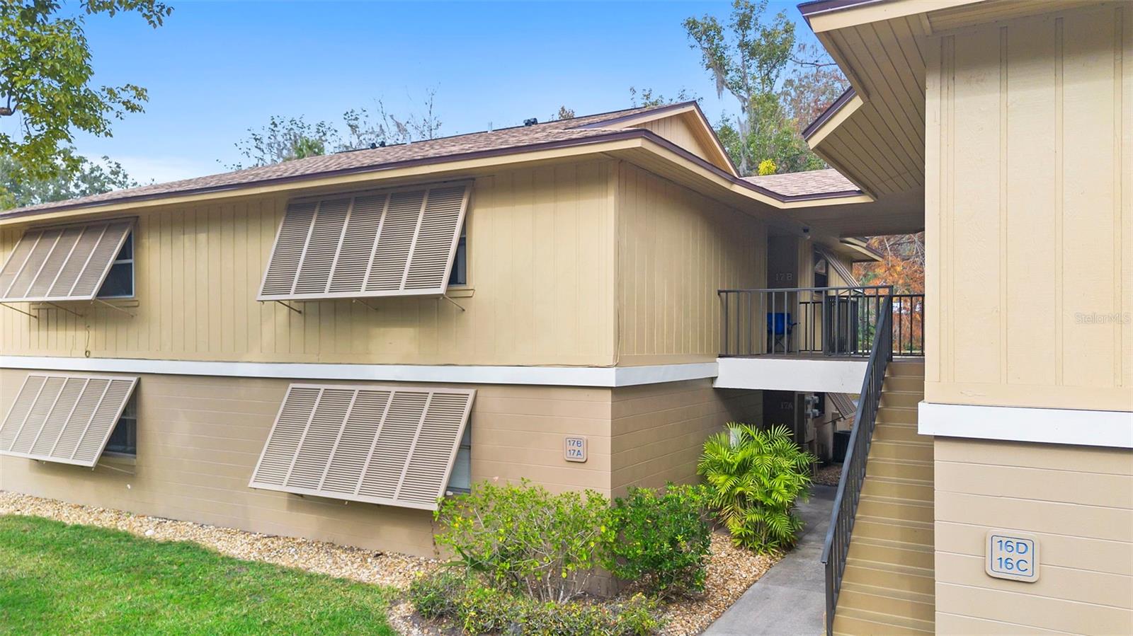 Image 28 of 30 For 140 Orchid Woods Court 17b