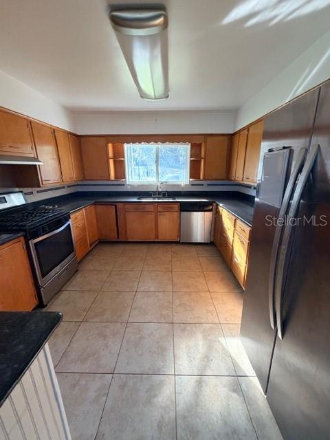 Image 6 of 11 For 1617 Lakeside Drive