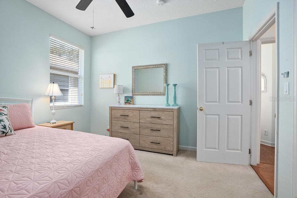 Image 21 of 29 For 104 Overton Gardens Lane