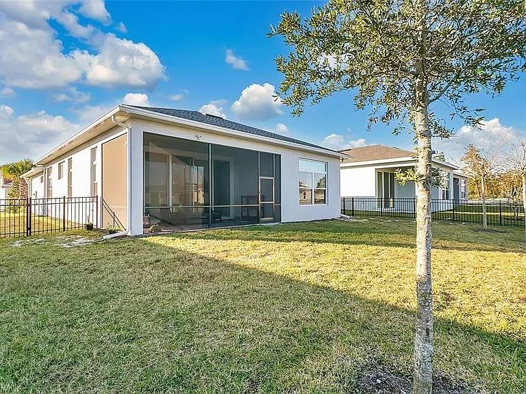 Image 24 of 32 For 891 Megano Boulevard