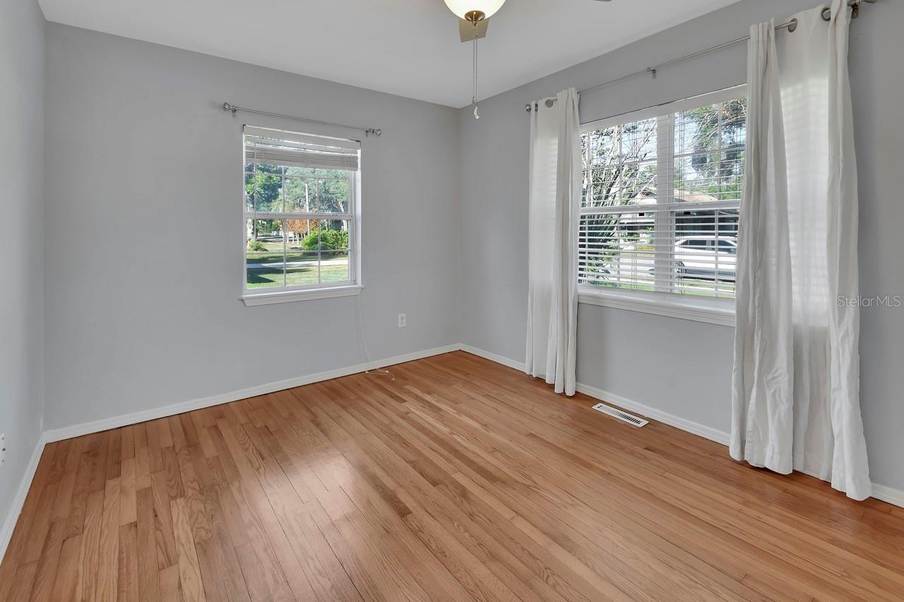 Image 14 of 31 For 616 Minnesota Avenue