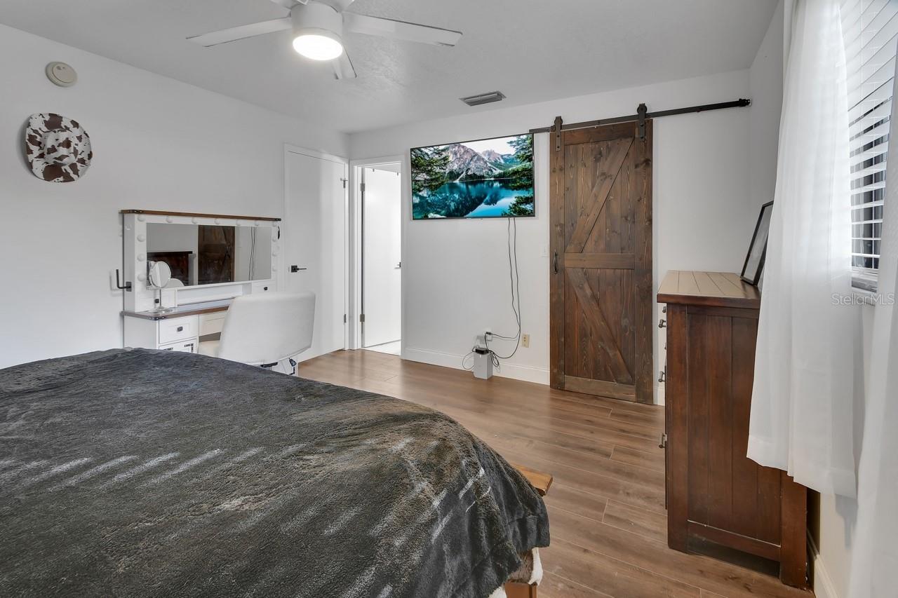 Image 12 of 25 For 415 Westwood Avenue