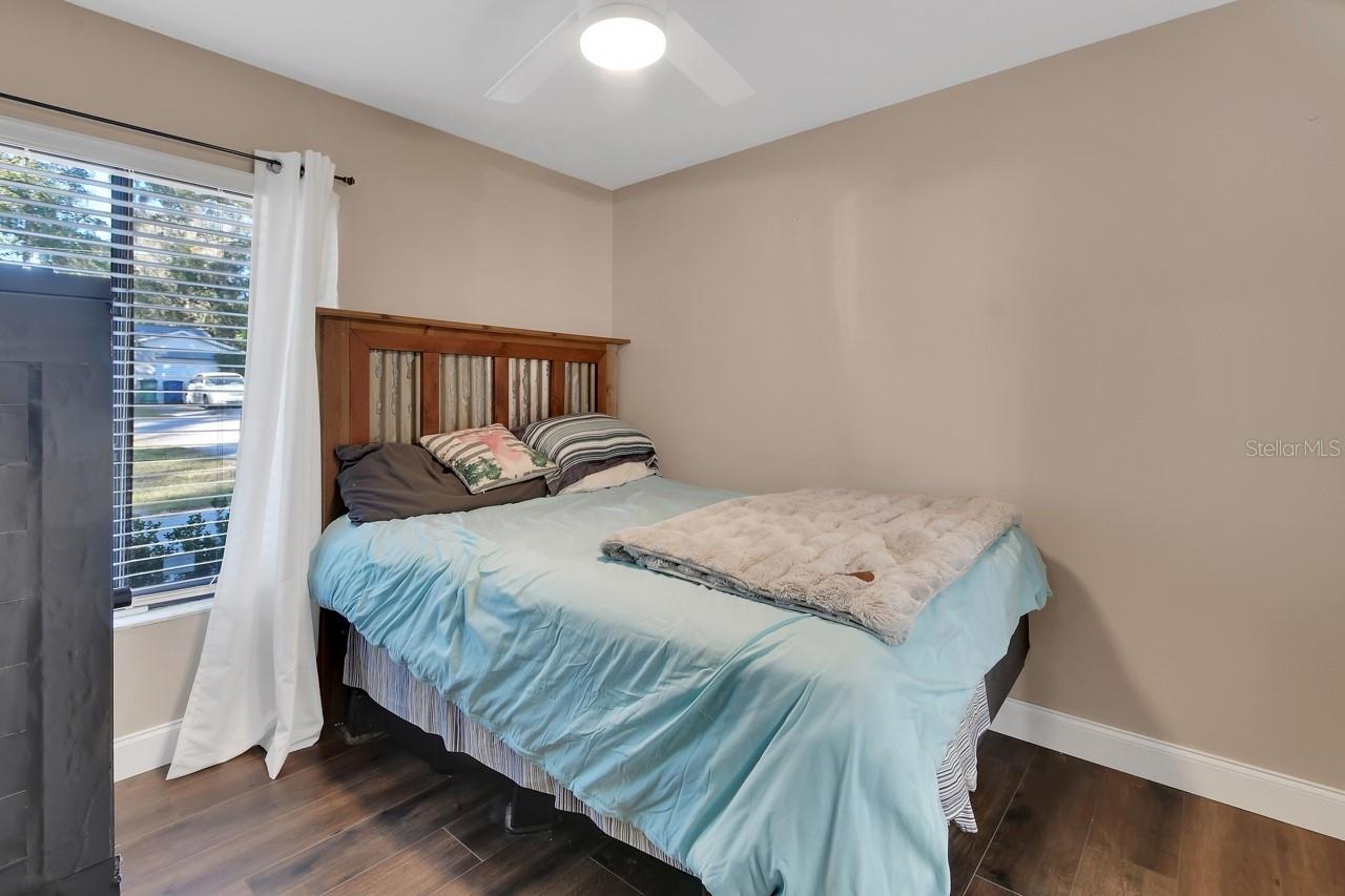 Image 14 of 25 For 415 Westwood Avenue