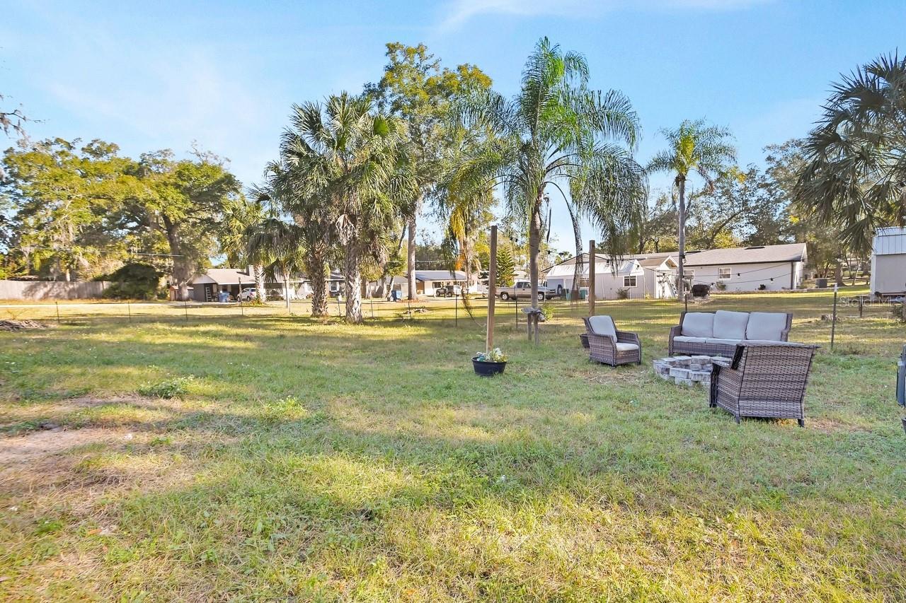 Image 22 of 25 For 415 Westwood Avenue