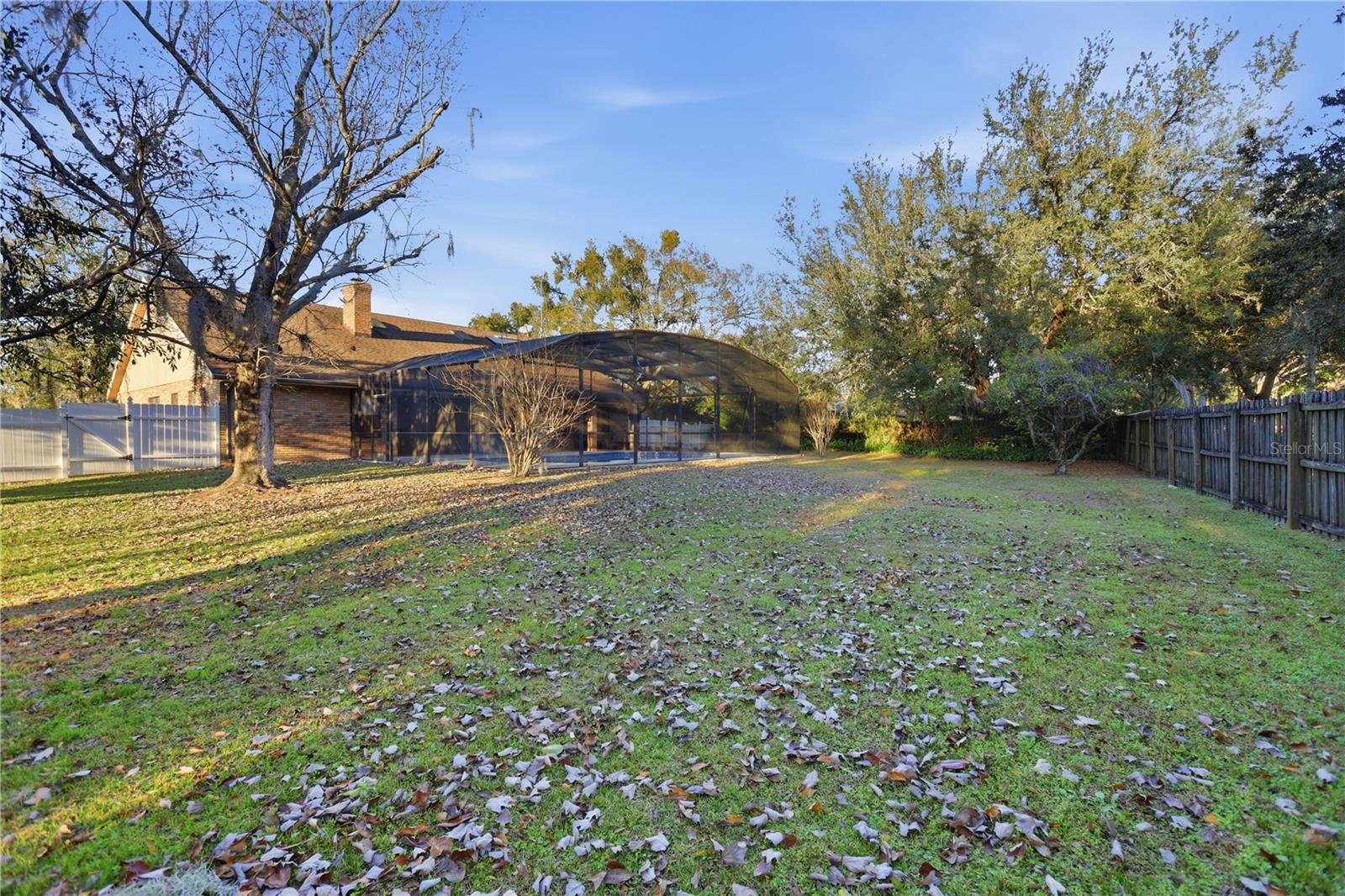 Image 43 of 47 For 525 Summerhaven Drive