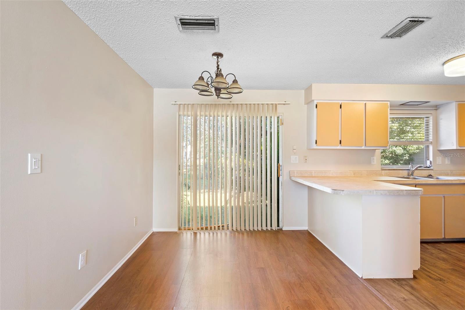 Image 12 of 31 For 2373 Fairgren Avenue