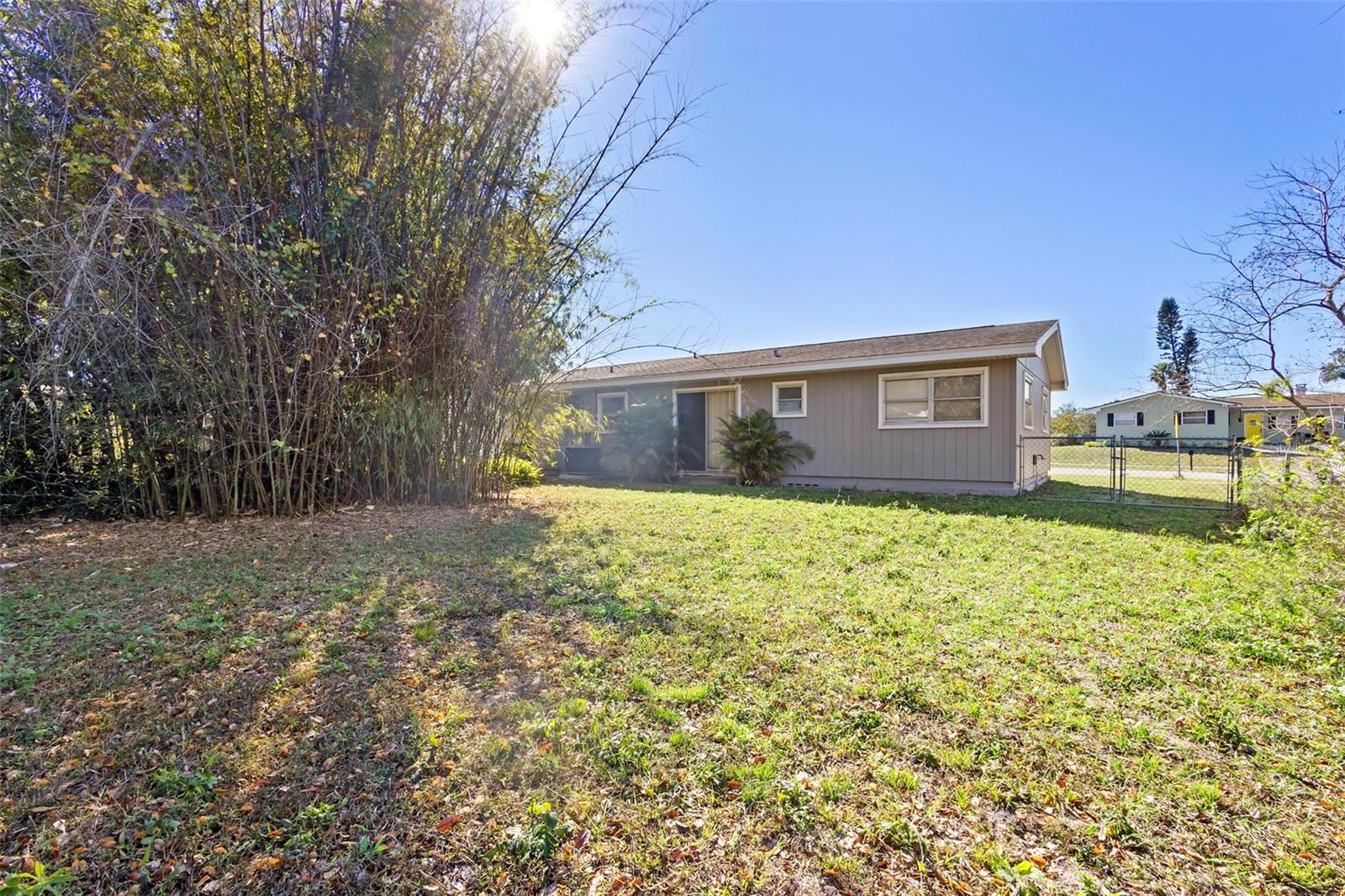 Image 28 of 31 For 2373 Fairgren Avenue