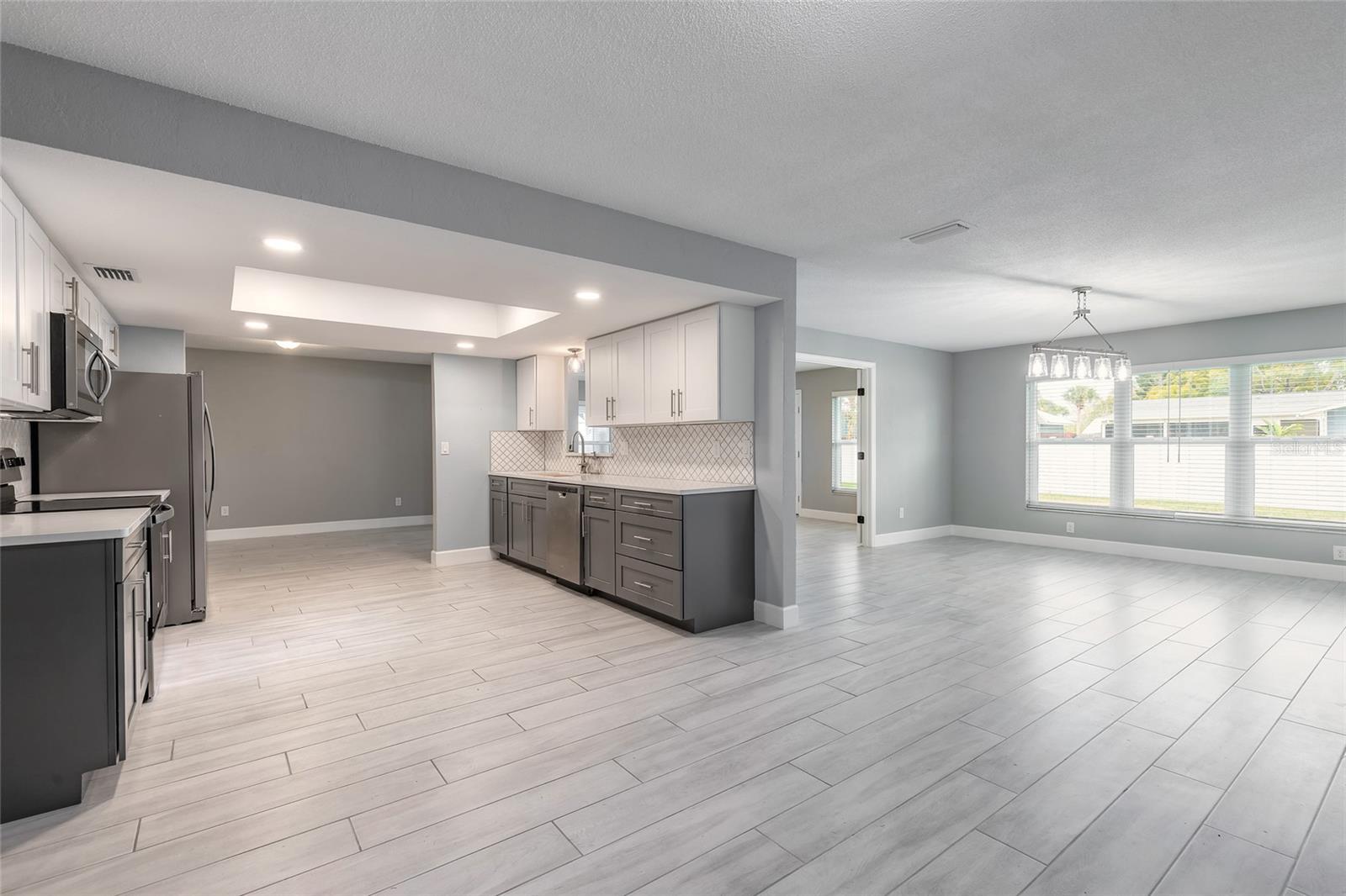 Image 20 of 50 For 2509 Milton Avenue