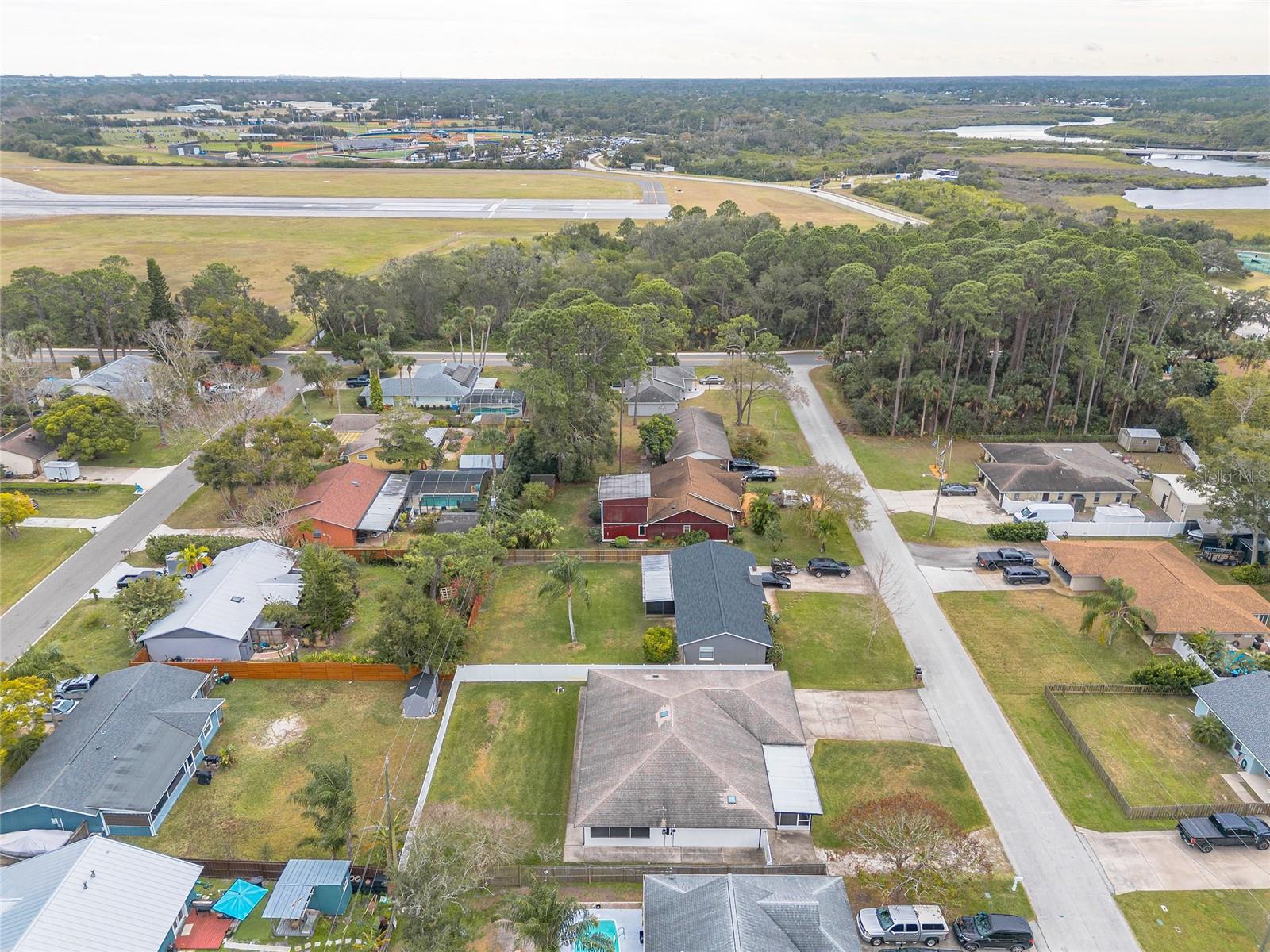 Image 48 of 50 For 2509 Milton Avenue