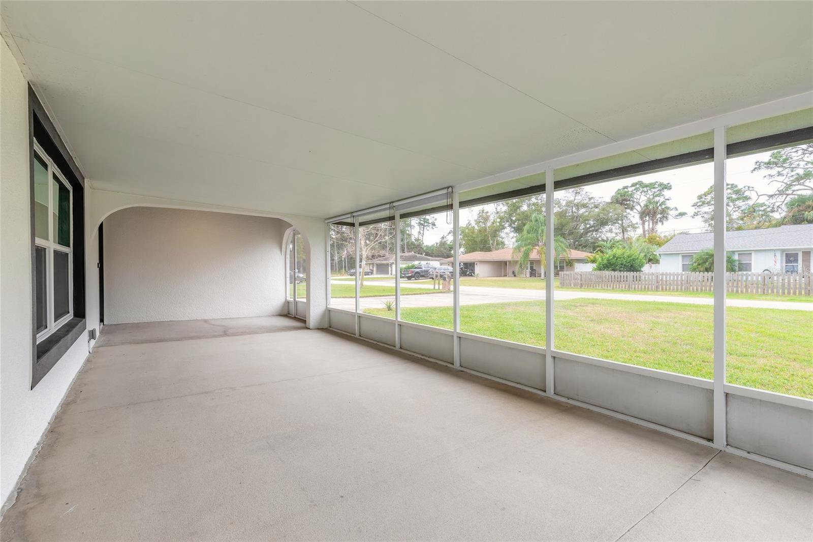 Image 6 of 50 For 2509 Milton Avenue