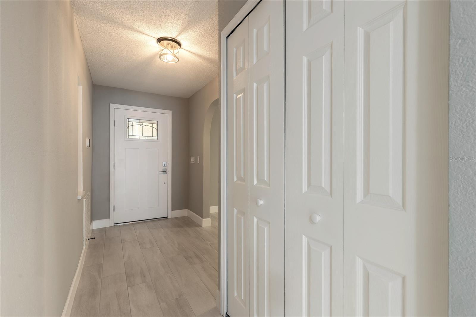 Image 8 of 50 For 2509 Milton Avenue