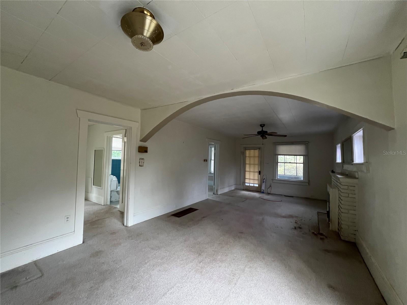 Image 9 of 14 For 351 New York Avenue