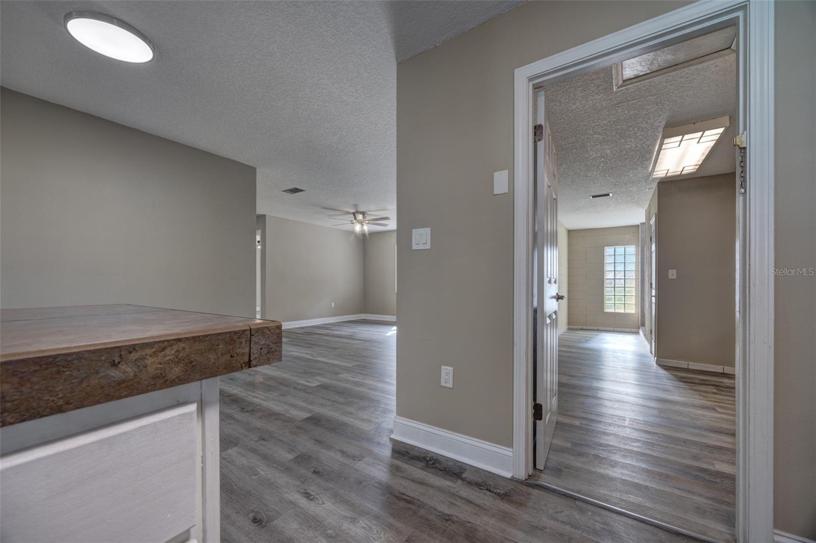 Image 13 of 36 For 444 Main Street