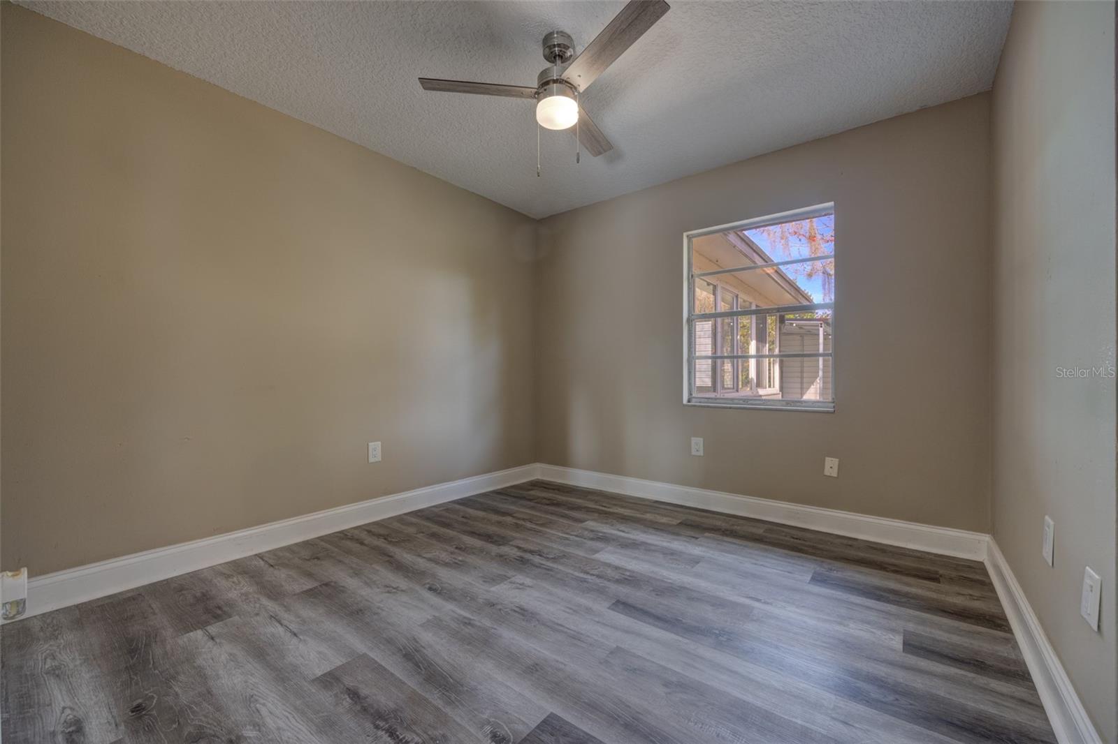 Image 22 of 36 For 444 Main Street