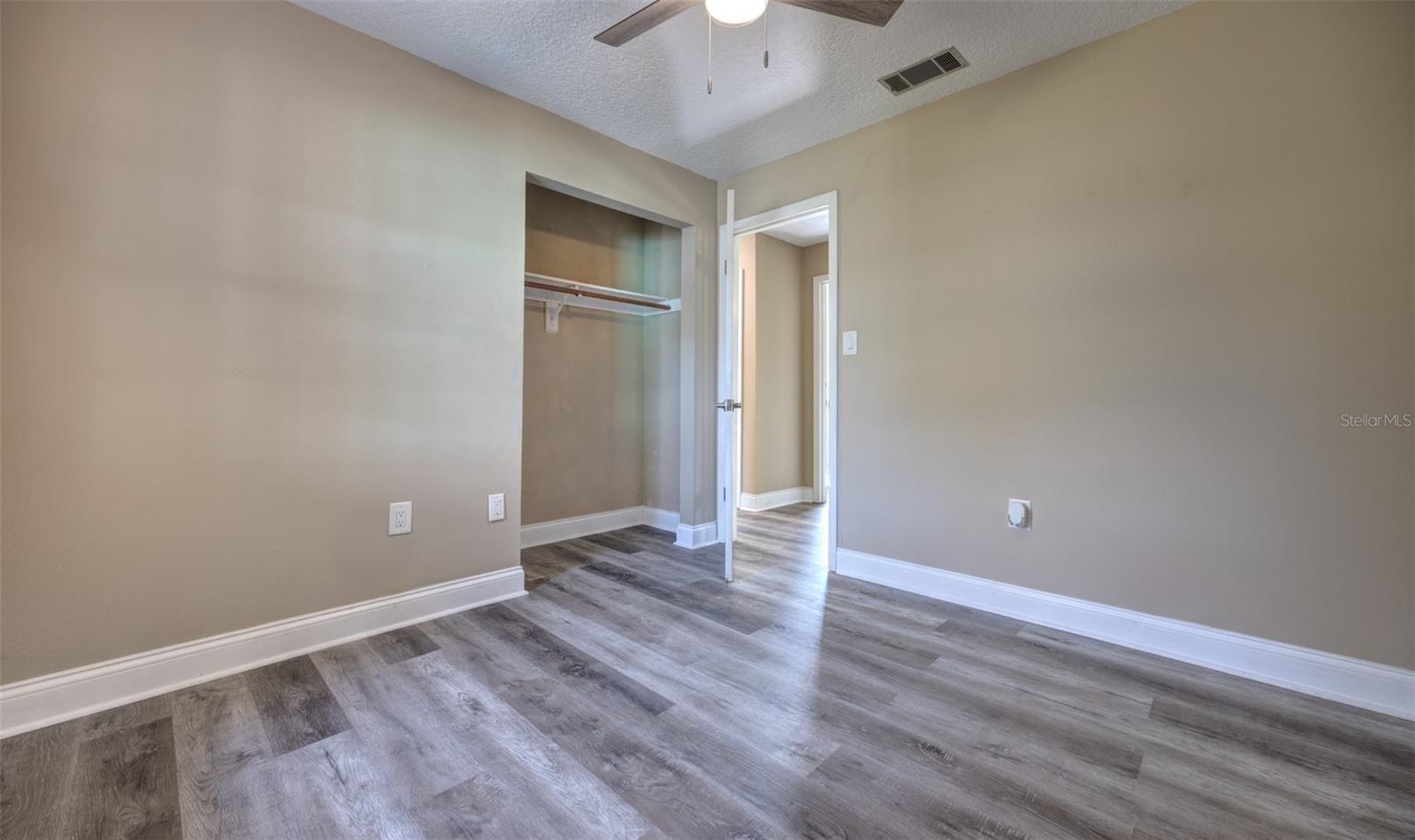 Image 23 of 36 For 444 Main Street