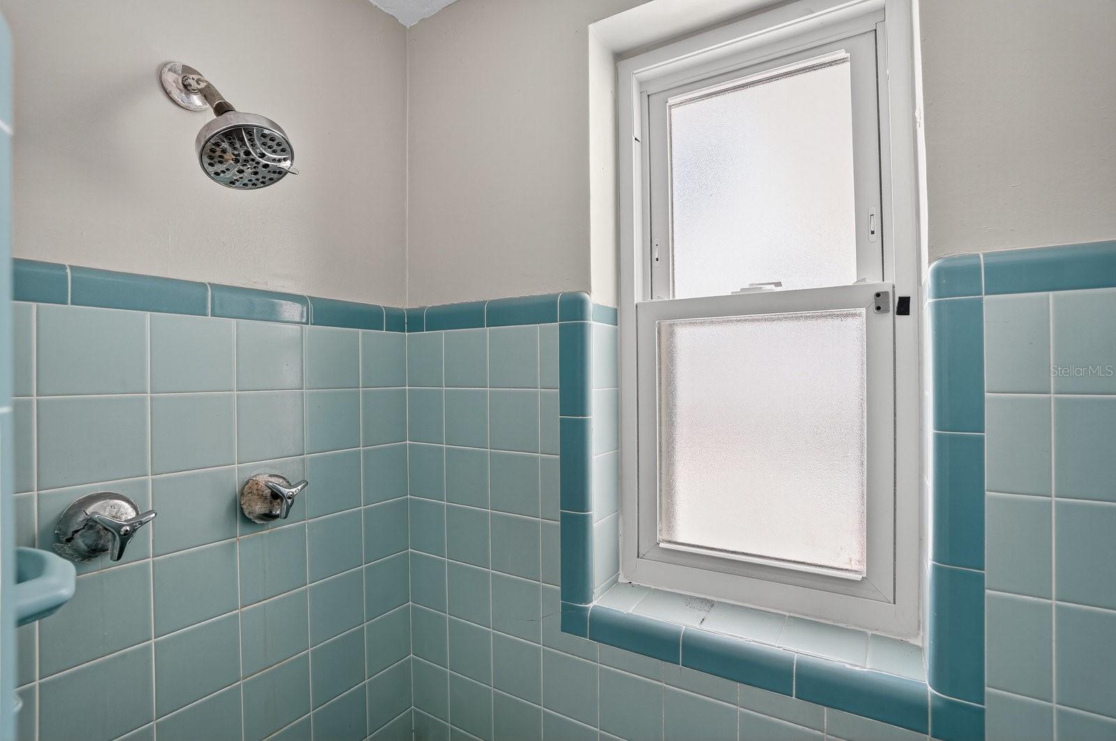 Image 16 of 41 For 41 Cindy Lane