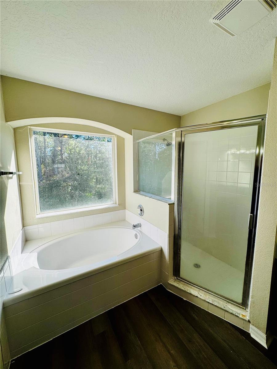 Image 23 of 28 For 3707 Andover Cay Boulevard