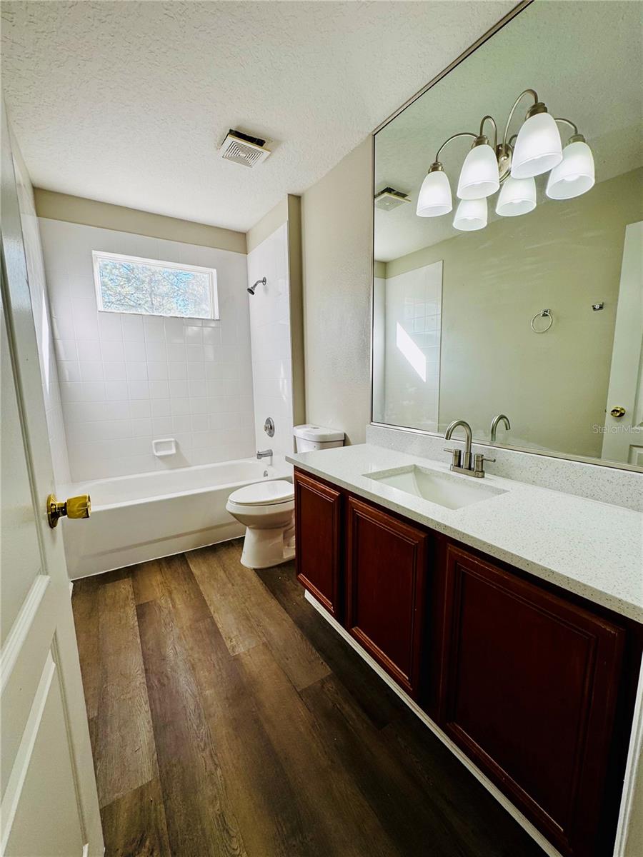 Image 26 of 28 For 3707 Andover Cay Boulevard