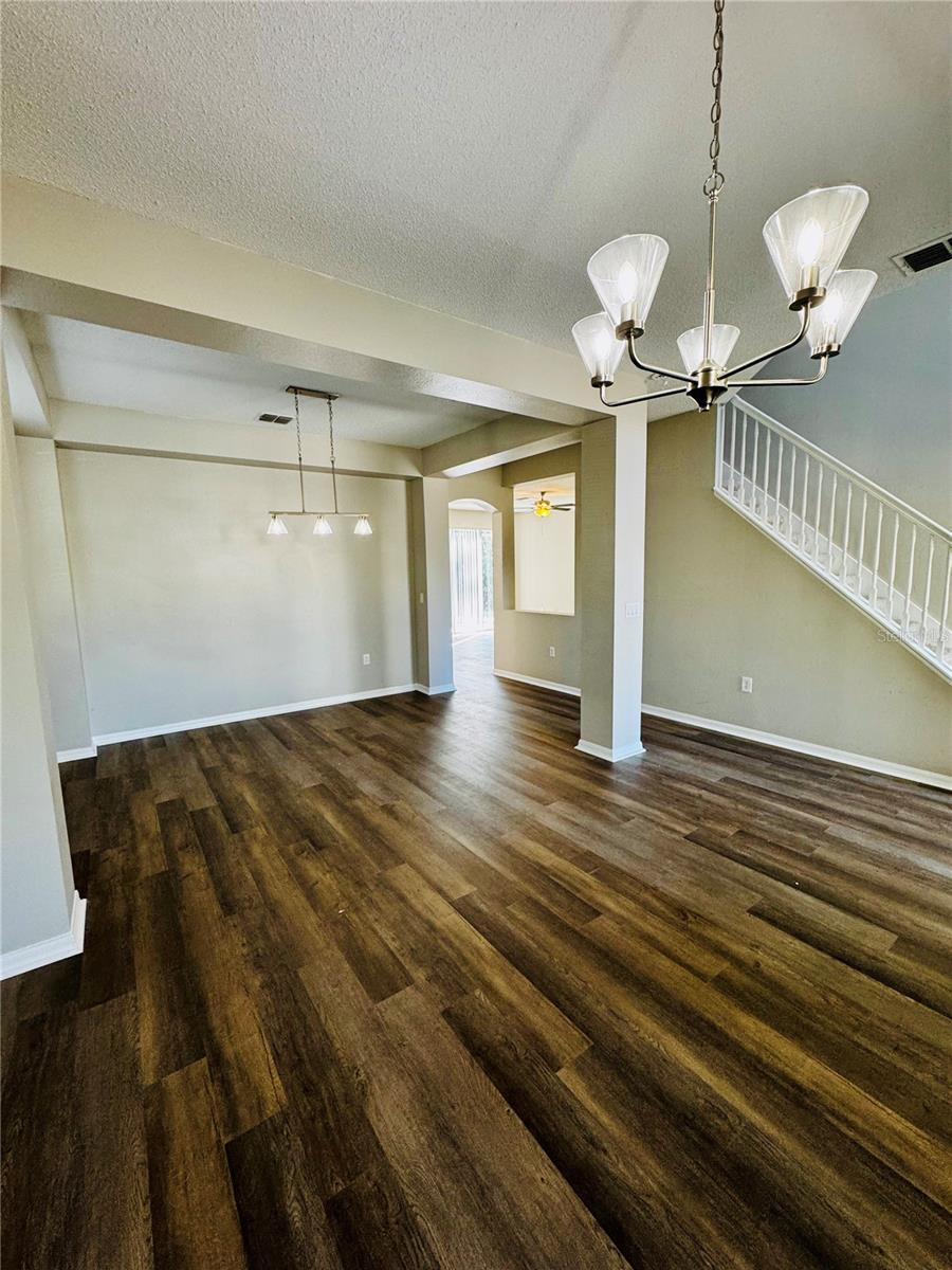 Image 6 of 28 For 3707 Andover Cay Boulevard