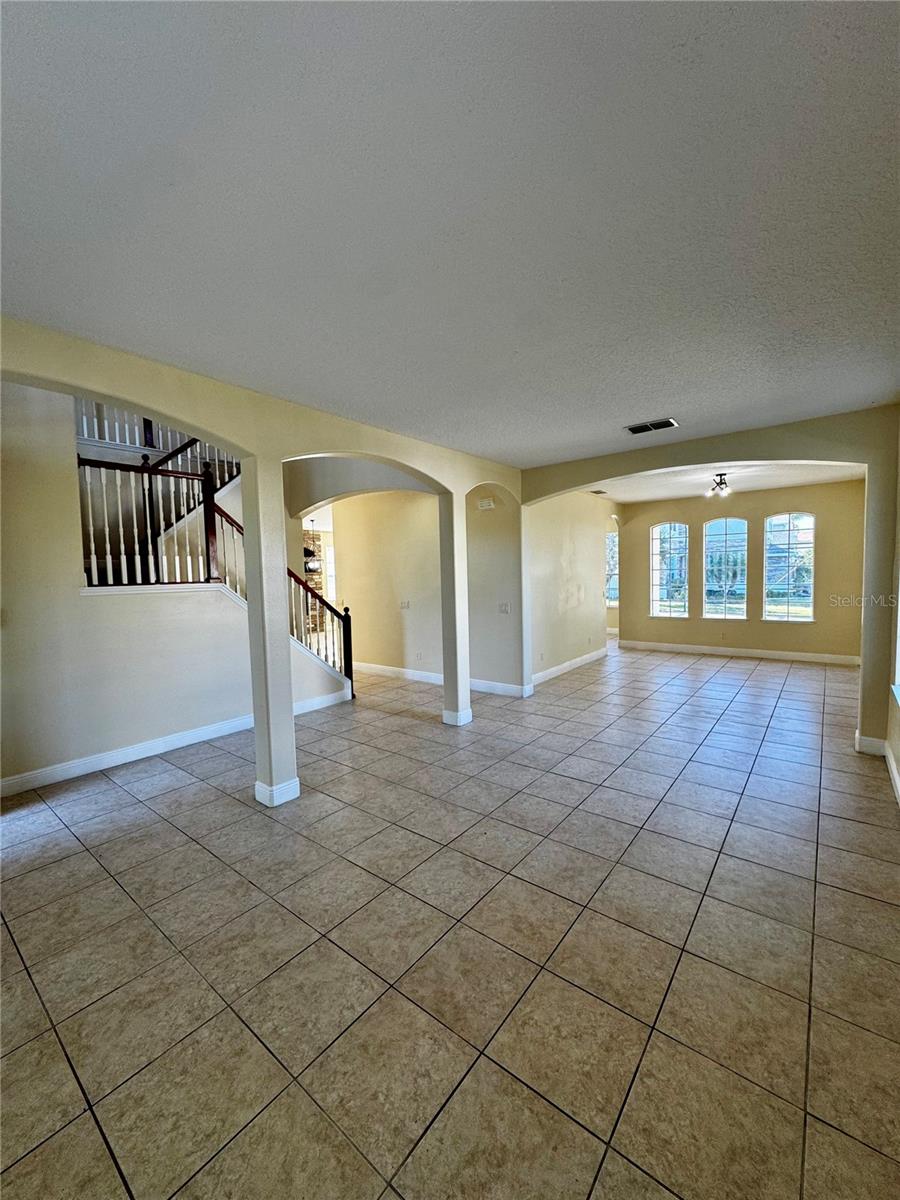 Image 4 of 39 For 14508 Cedar Branch Way