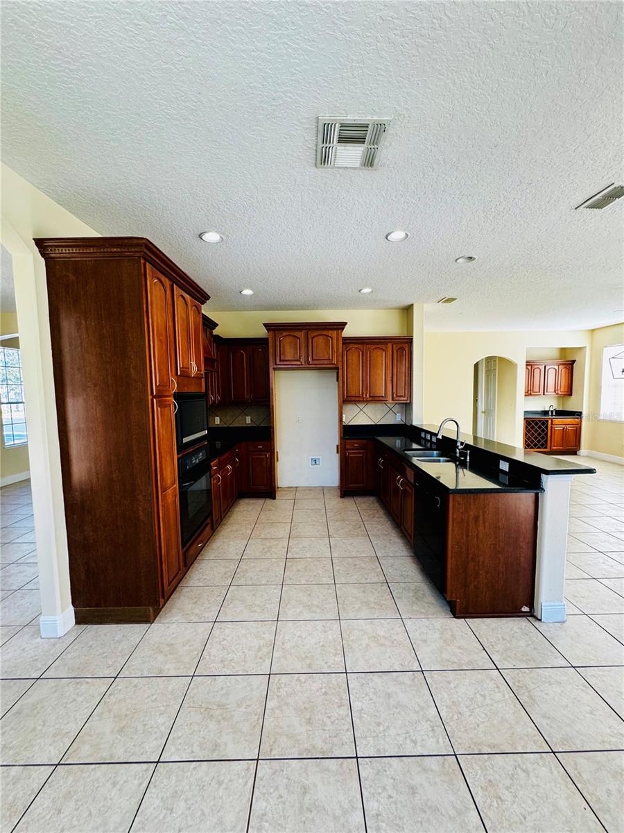 Image 9 of 39 For 14508 Cedar Branch Way