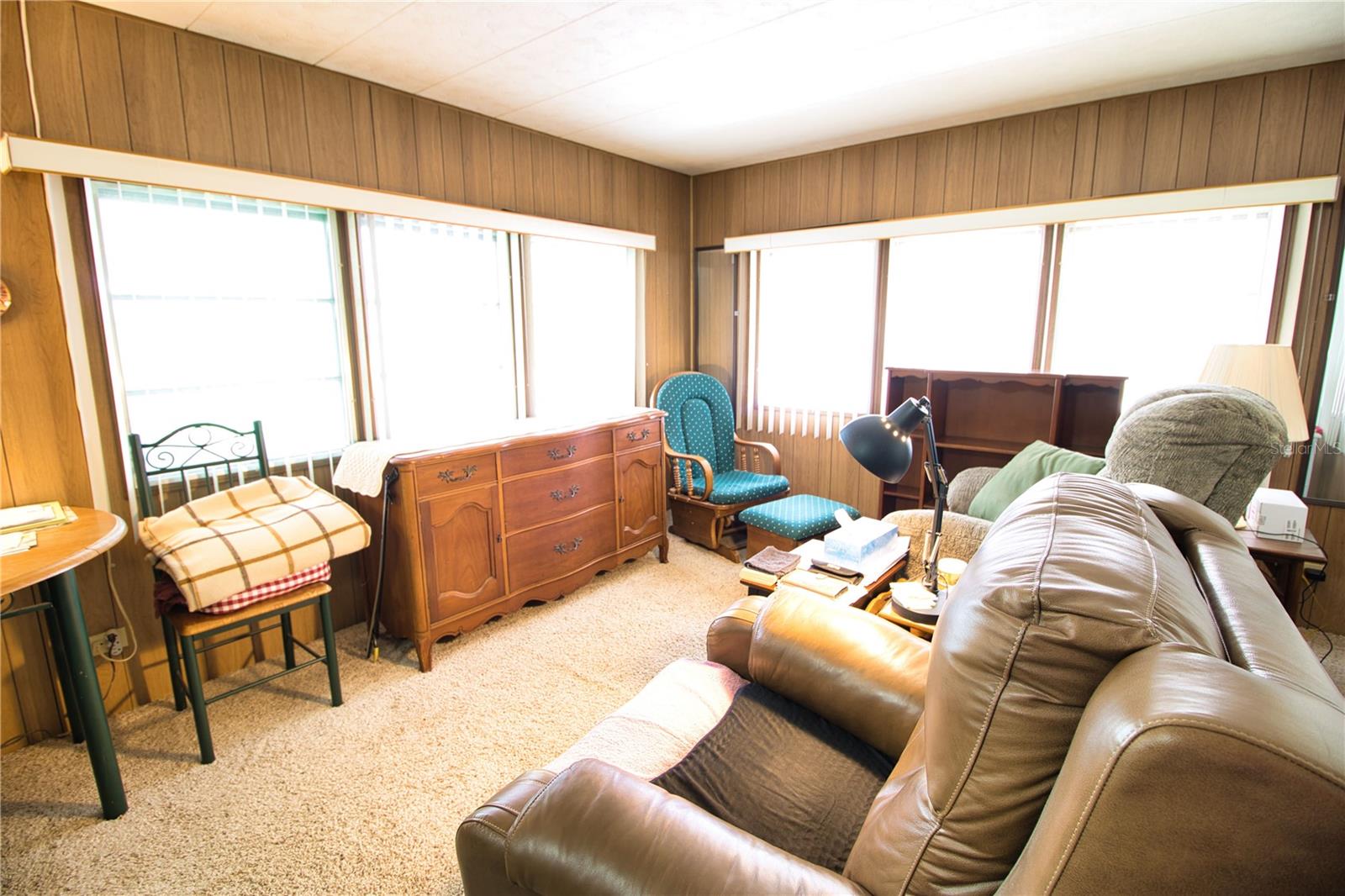 Image 12 of 19 For 5416 Christiancy Avenue