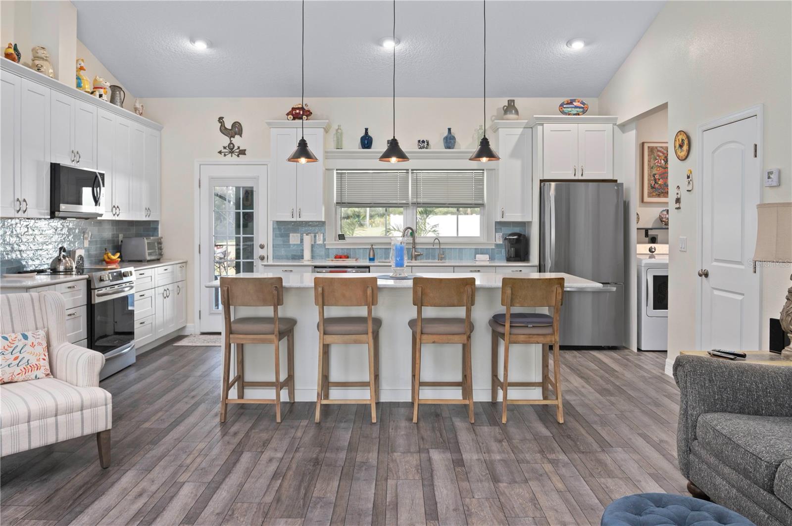 Image 11 of 32 For 1212 Reynolds Road