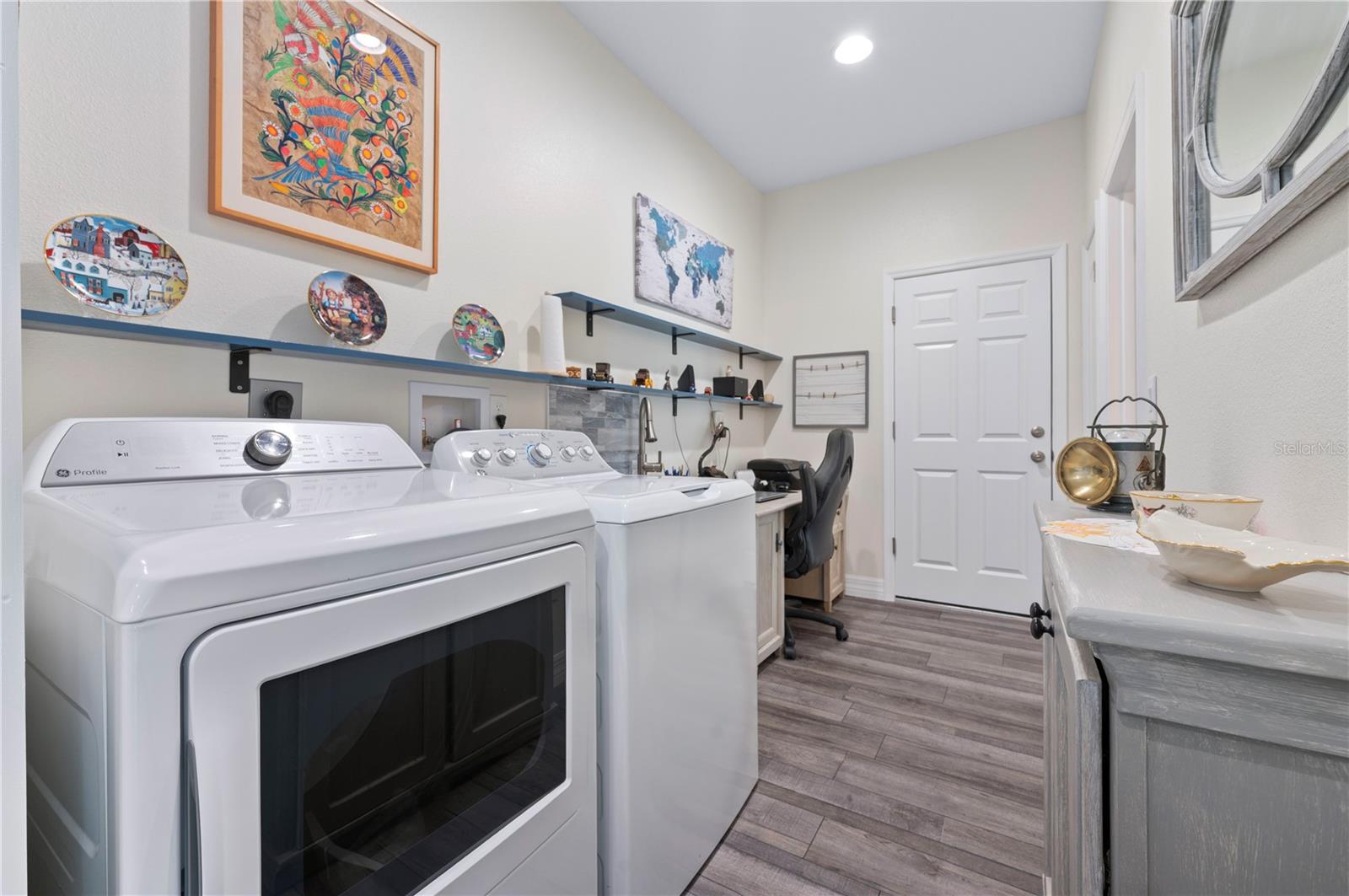 Image 27 of 32 For 1212 Reynolds Road