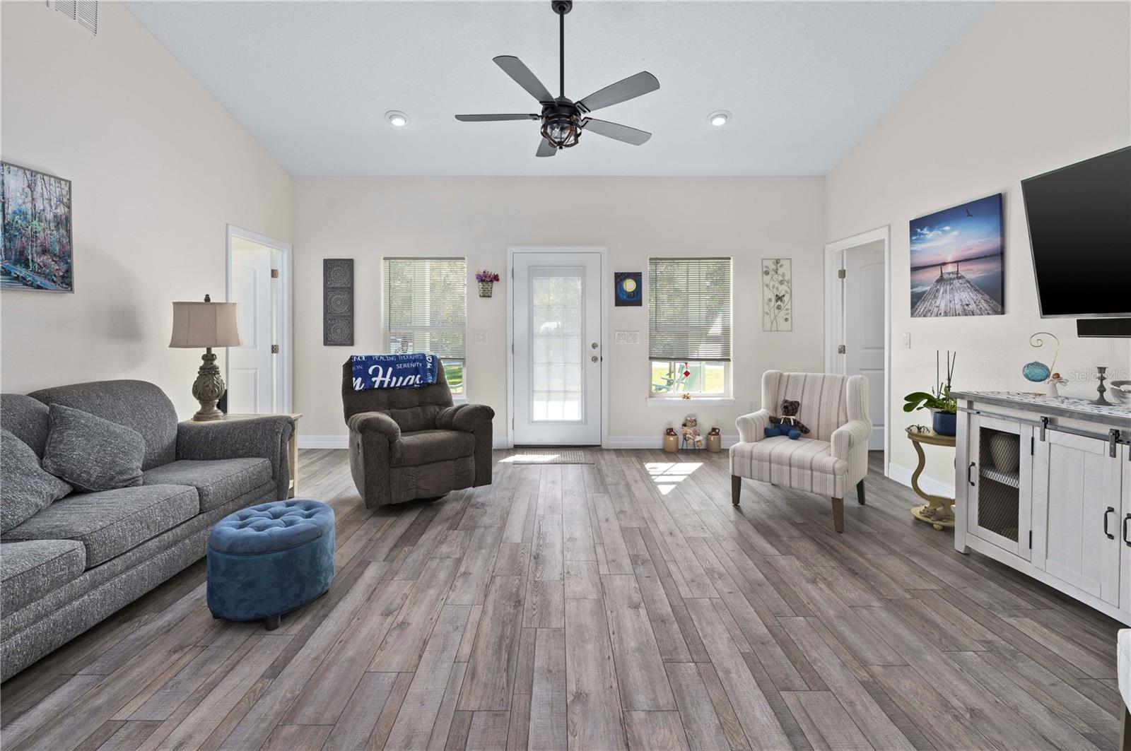 Image 8 of 32 For 1212 Reynolds Road