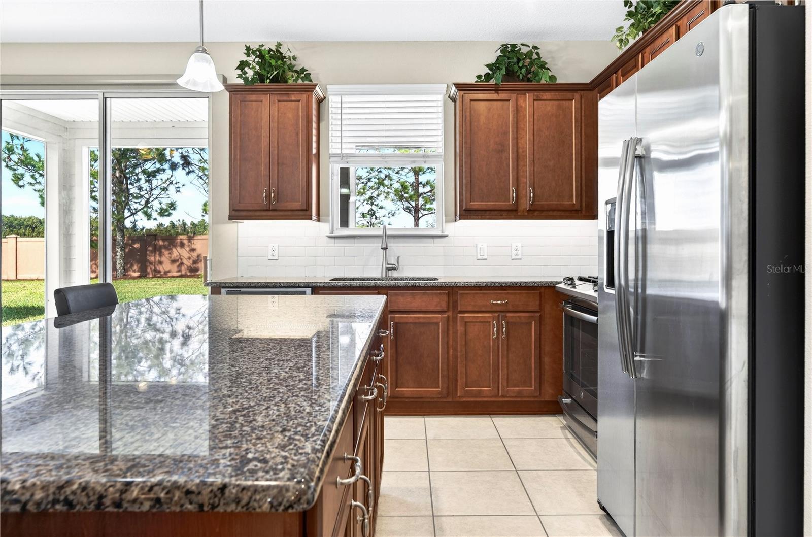 Image 14 of 75 For 3947 46th Terrace