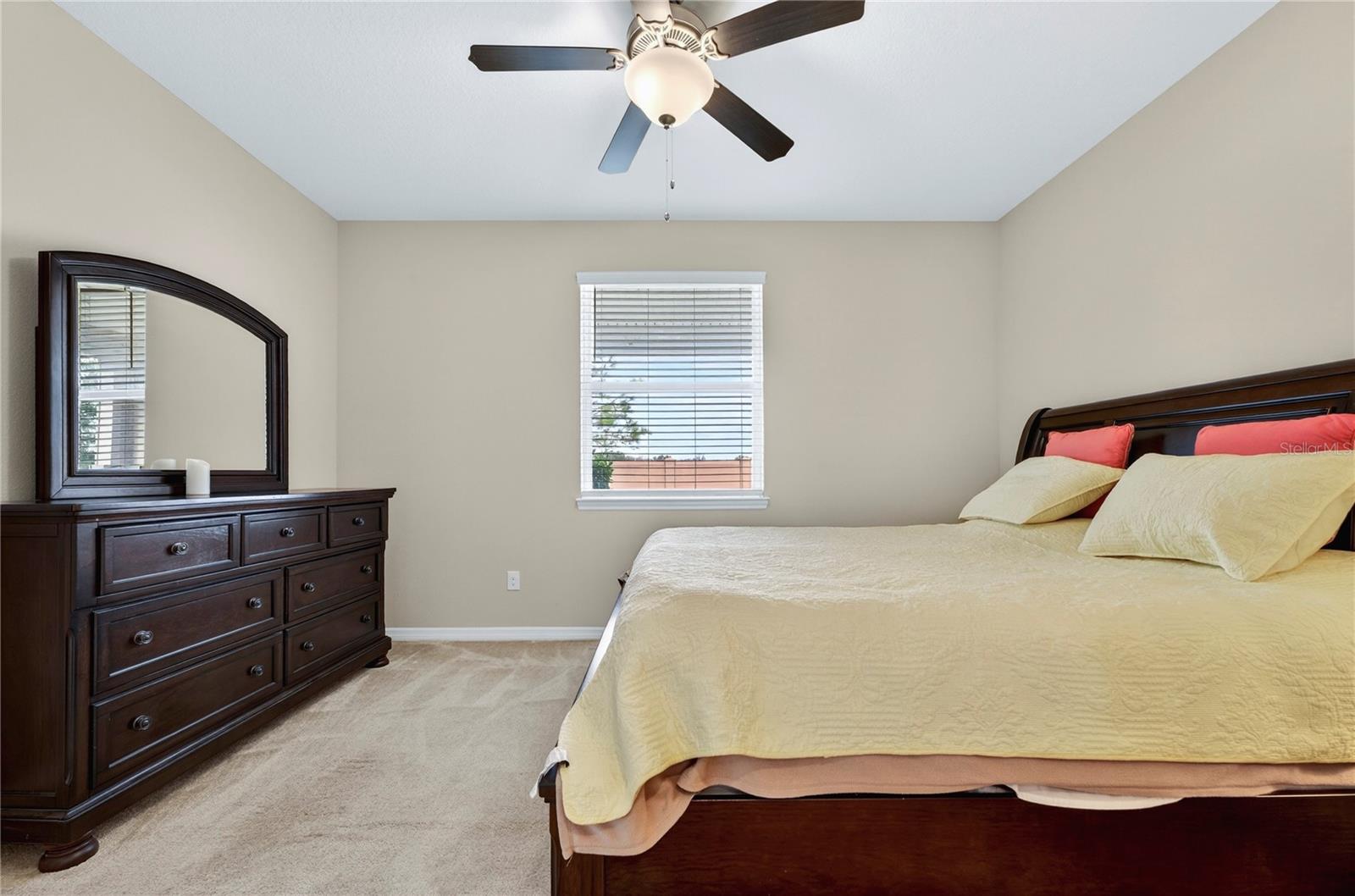 Image 19 of 75 For 3947 46th Terrace