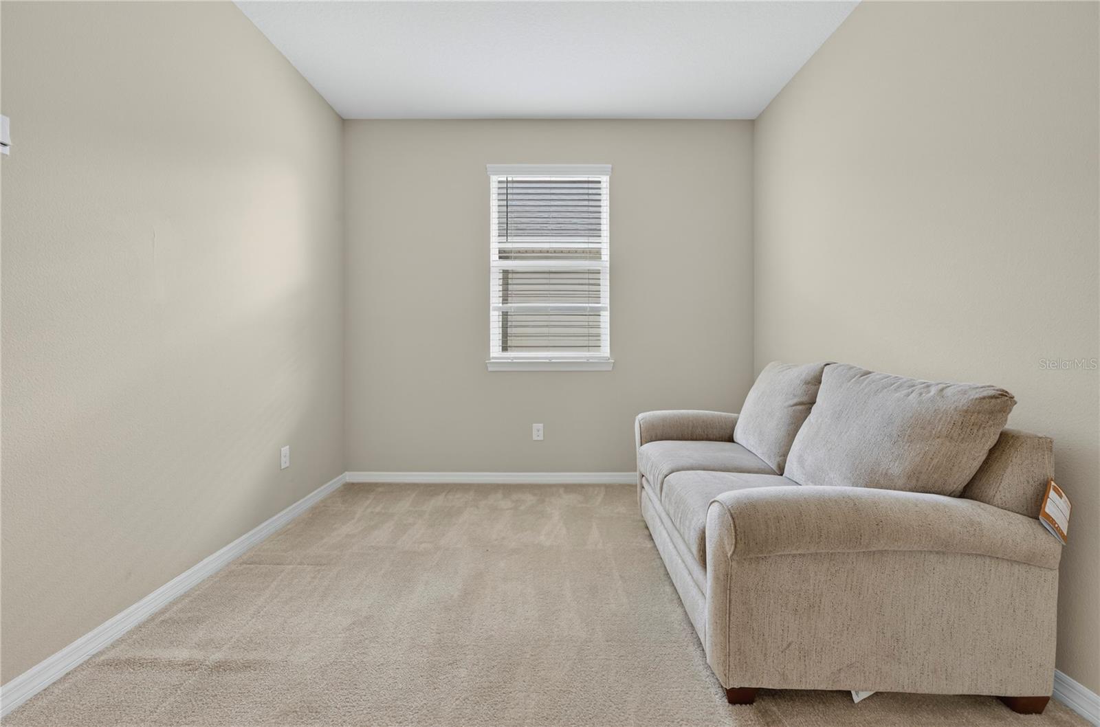 Image 28 of 75 For 3947 46th Terrace