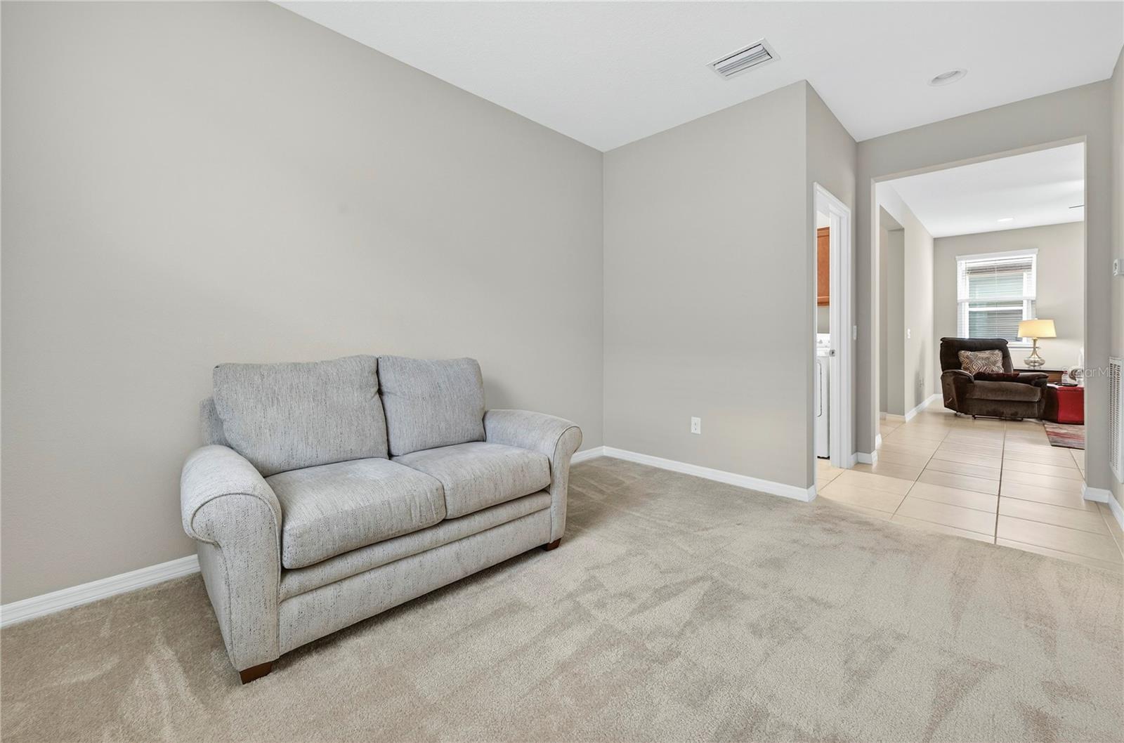 Image 29 of 75 For 3947 46th Terrace