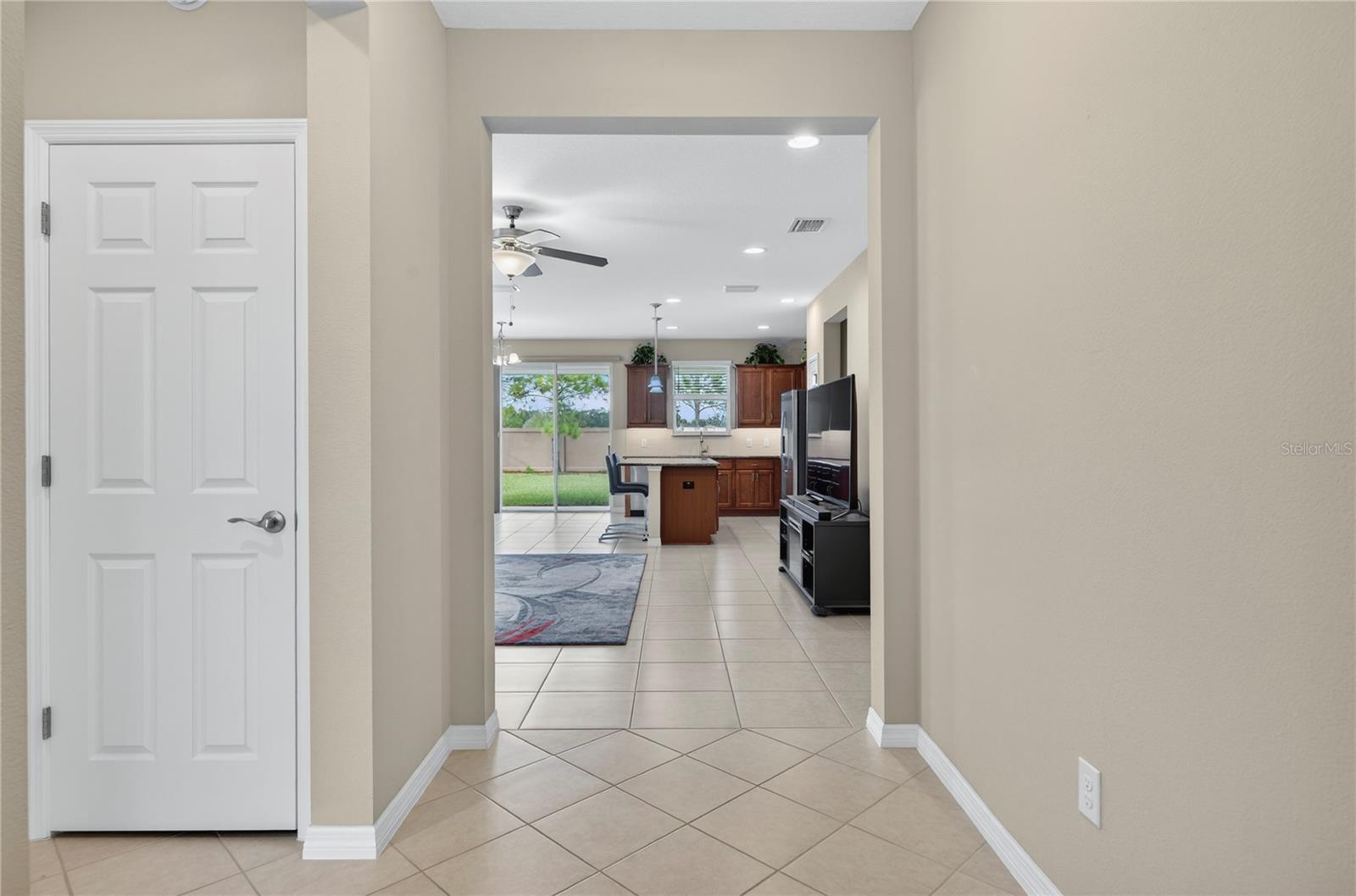 Image 38 of 75 For 3947 46th Terrace