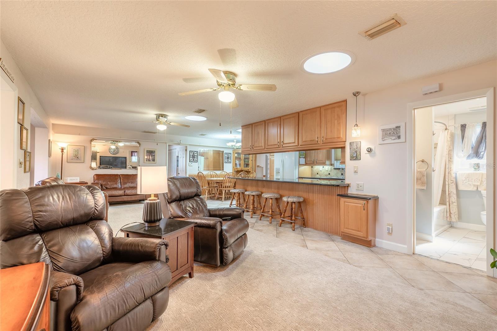 Image 19 of 59 For 935 Big Tree Road