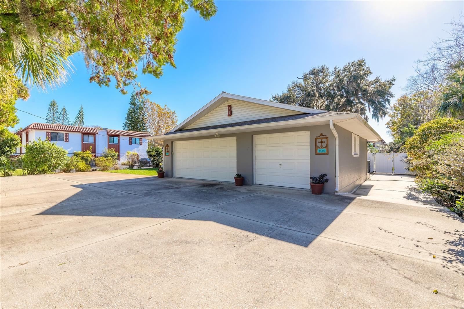 Image 57 of 59 For 935 Big Tree Road