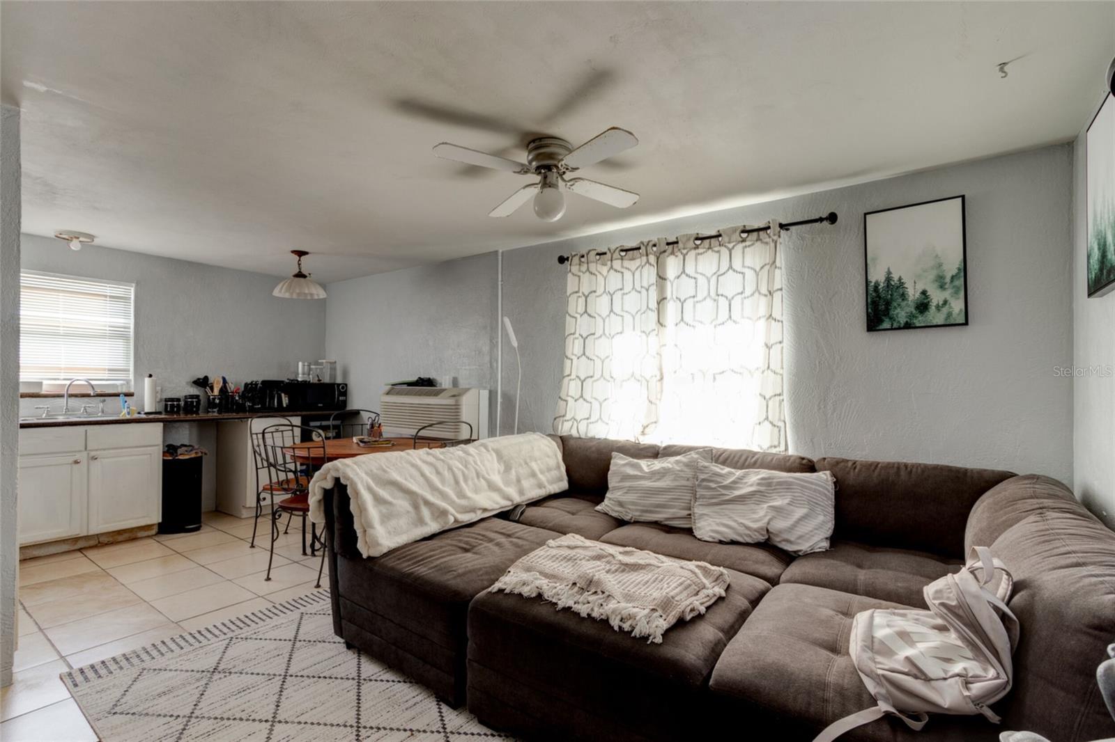 Image 2 of 7 For 533 Eastwood Lane