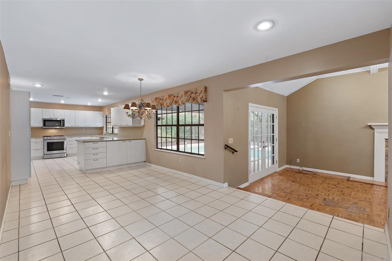 Image 8 of 50 For 20 River Ridge Trail