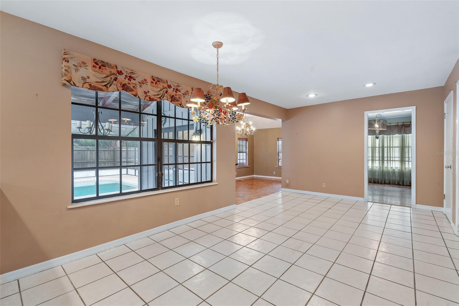 Image 9 of 50 For 20 River Ridge Trail