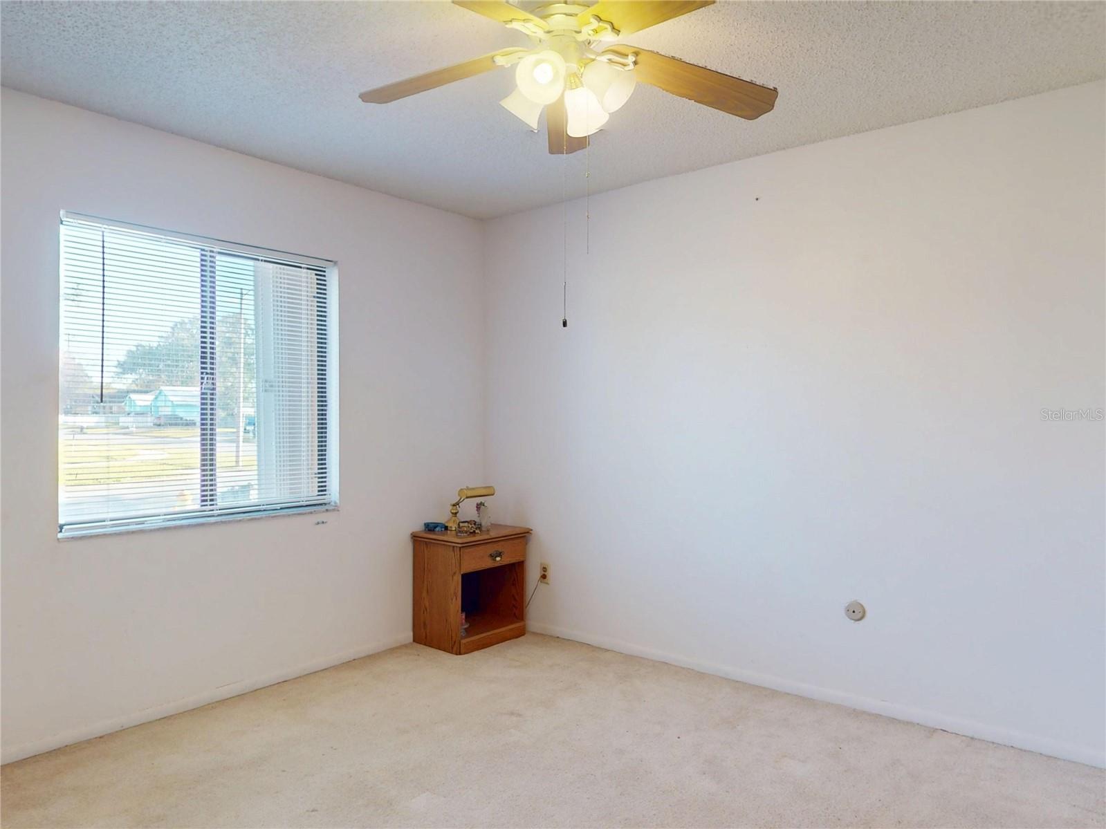 Image 22 of 32 For 202 Springview Drive