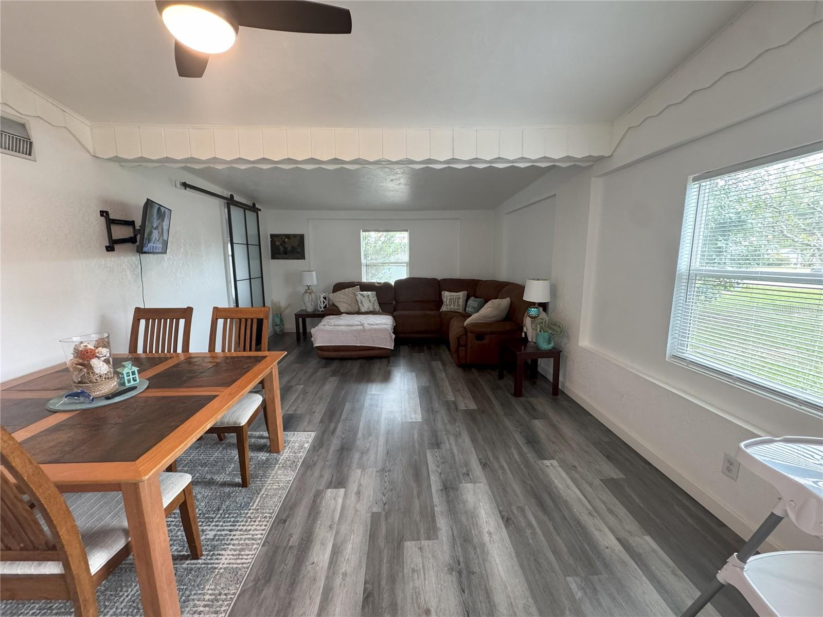 Image 11 of 56 For 1215 Boston Avenue