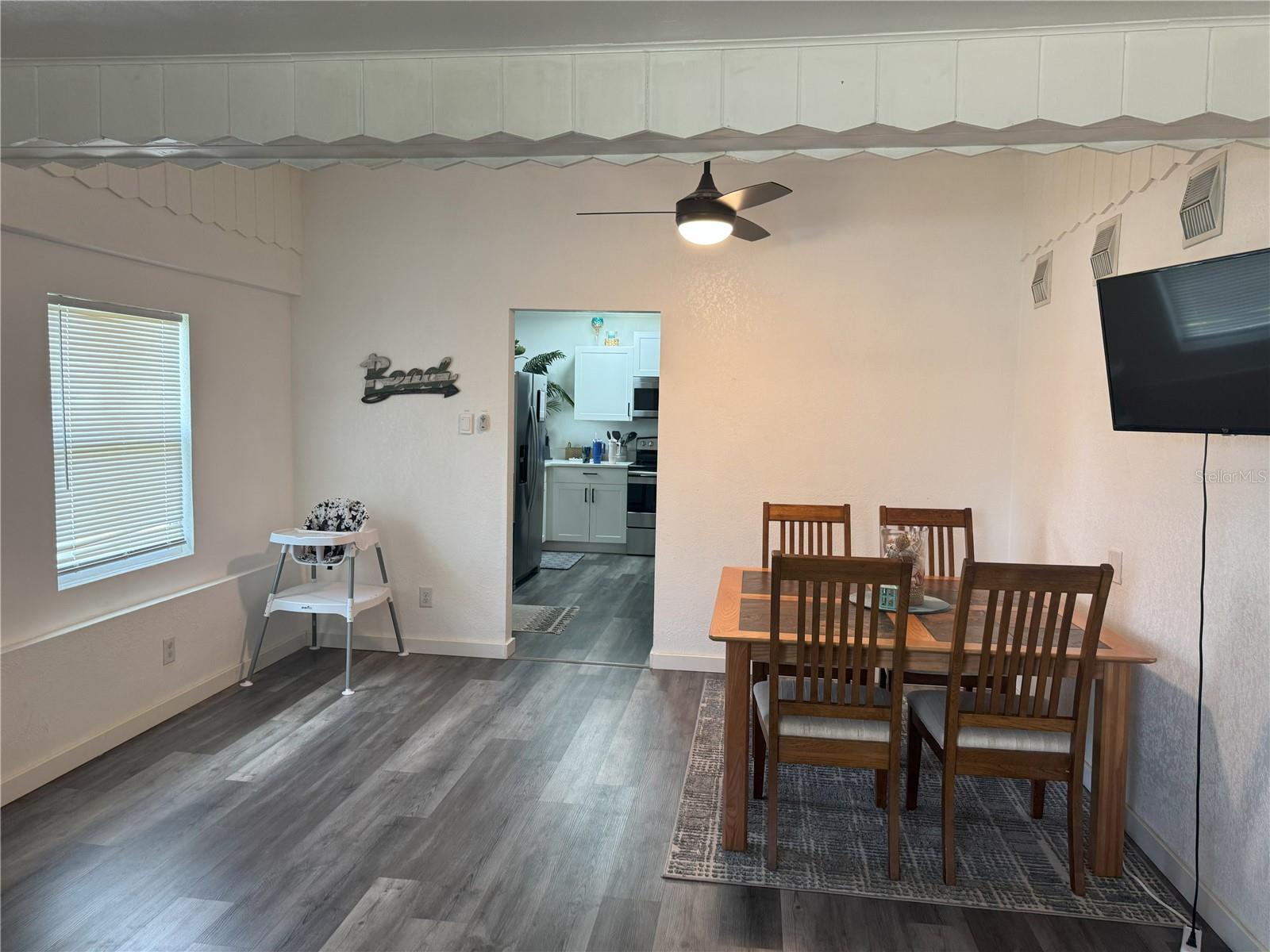 Image 17 of 56 For 1215 Boston Avenue